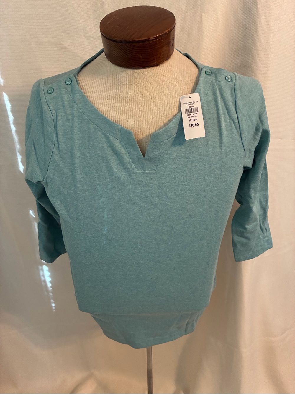 L.L.Bean Women’s 3/4 Sleeve V-Neck Henley Top Blue M